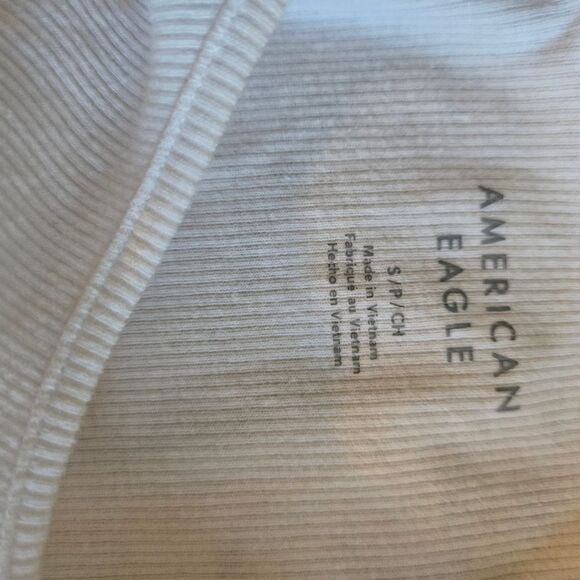 American Eagle White Ribbed Graphic Baby Tee - Picture 4 of 4